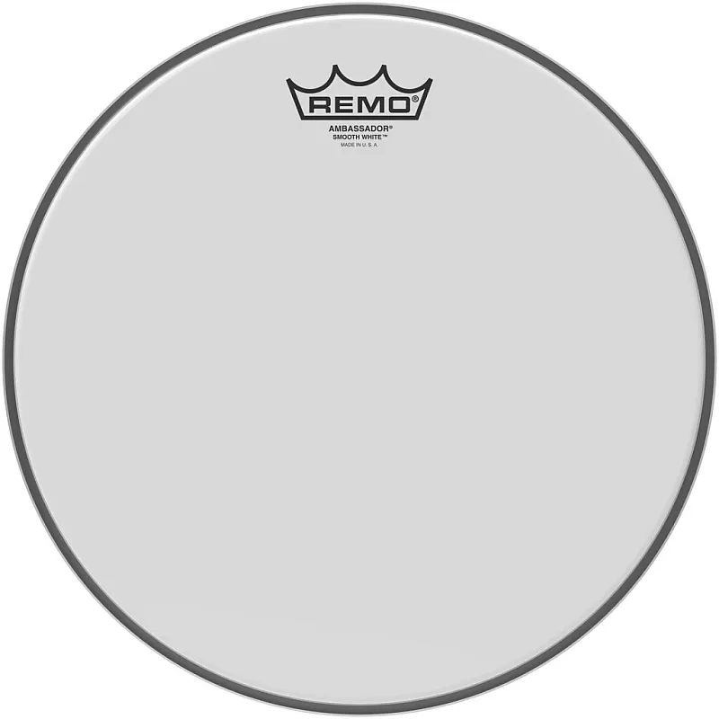 Remo 22'' Smooth White Ambassador Bass Drum